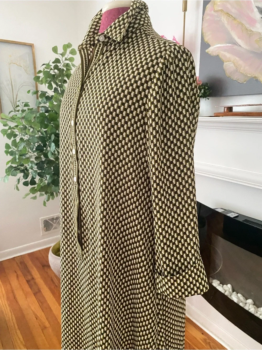Green and Cream Geometric 3/4 Sleeve Maxi Dress